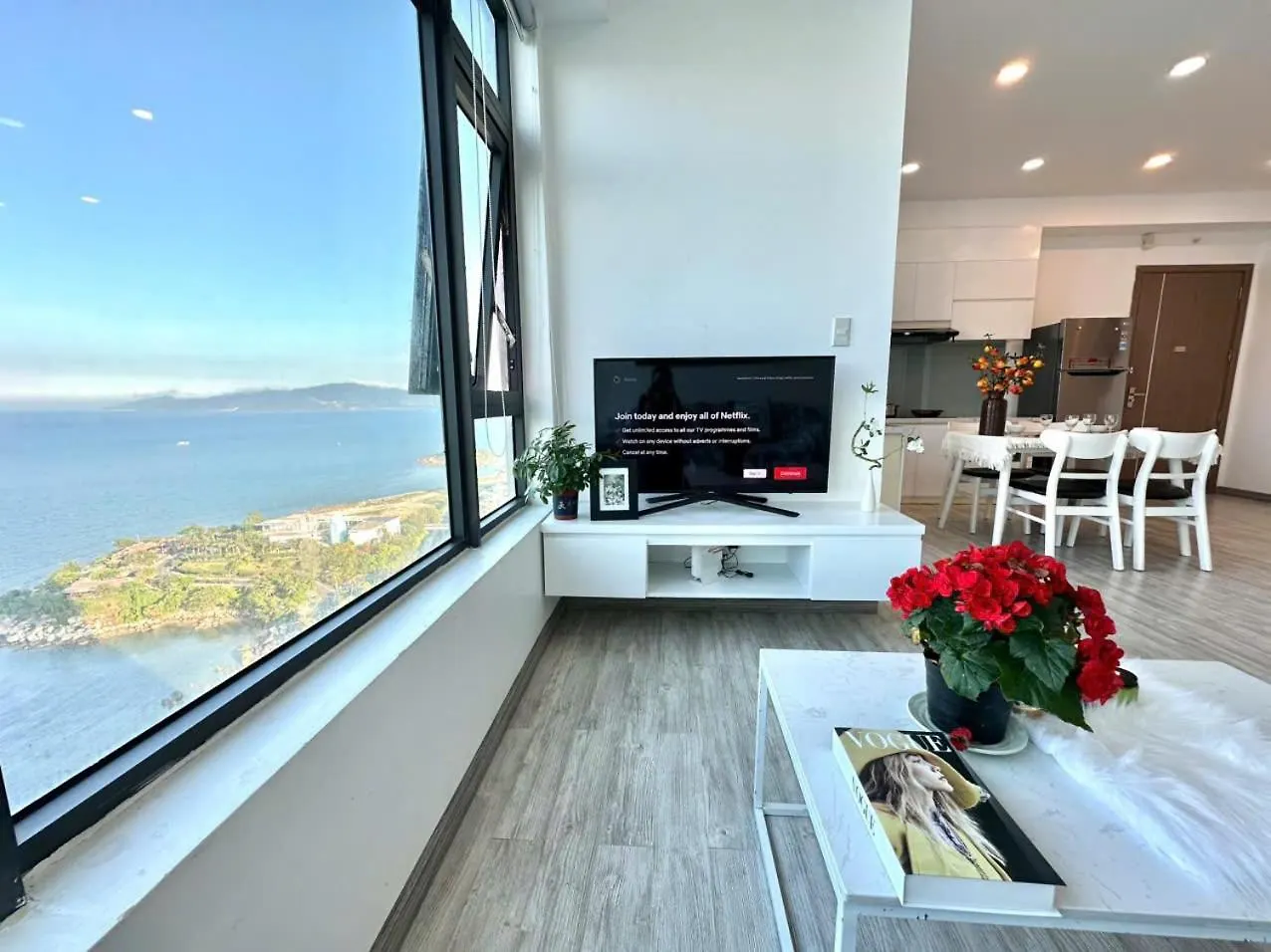 Ly Yen Apartment 芽庄
